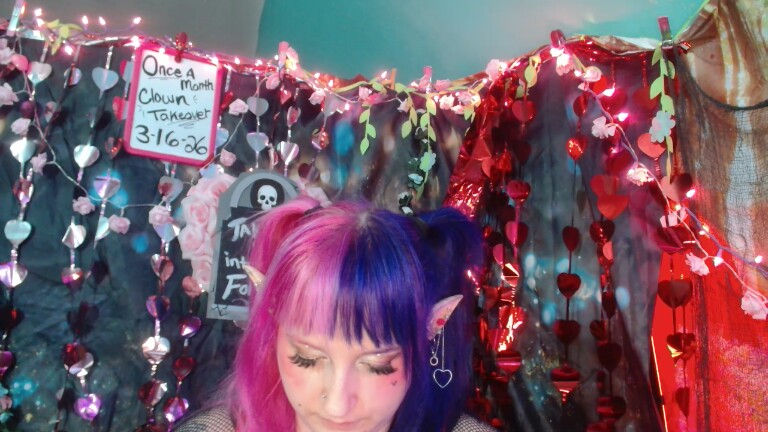 ItsMagicalMae's Streamate show and profile