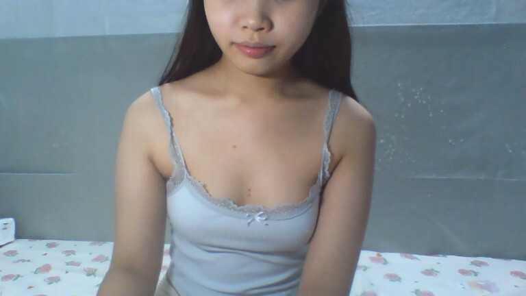 KellyCin's Streamate show and profile