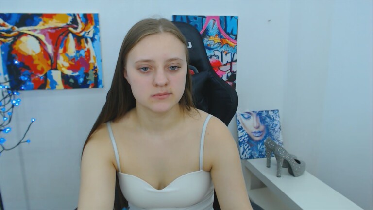 ArinaBelly's Streamate show and profile