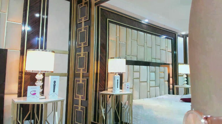 BellaNoa's Streamate show and profile