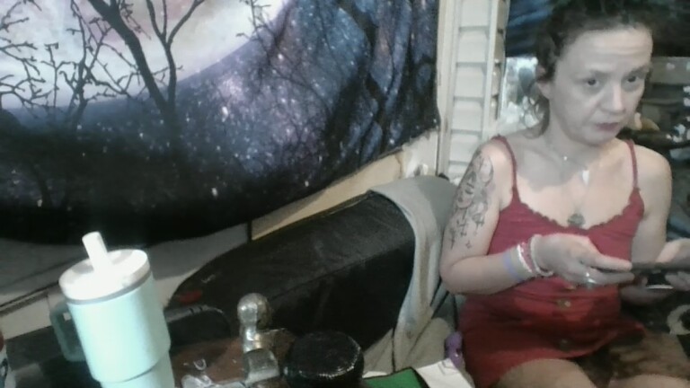 Betty_8ootz's Streamate show and profile