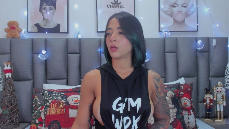 AmberrGreey's Streamate show and profile