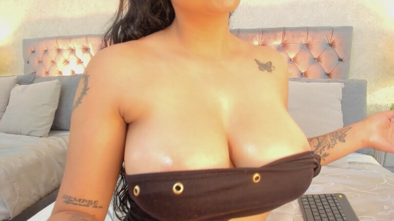KarolGonzales's Streamate show and profile