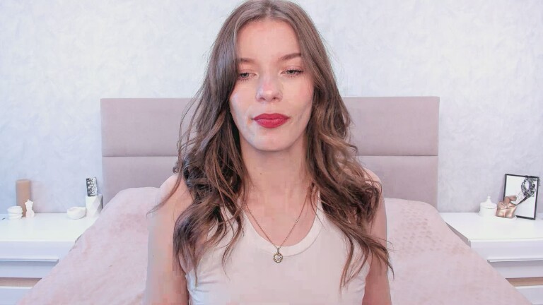 MYasmina's Streamate show and profile