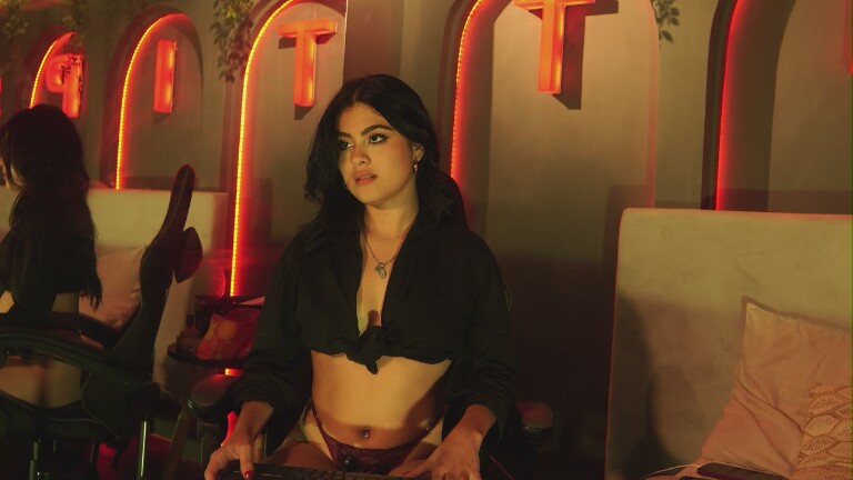 BellaSinclair's Streamate show and profile