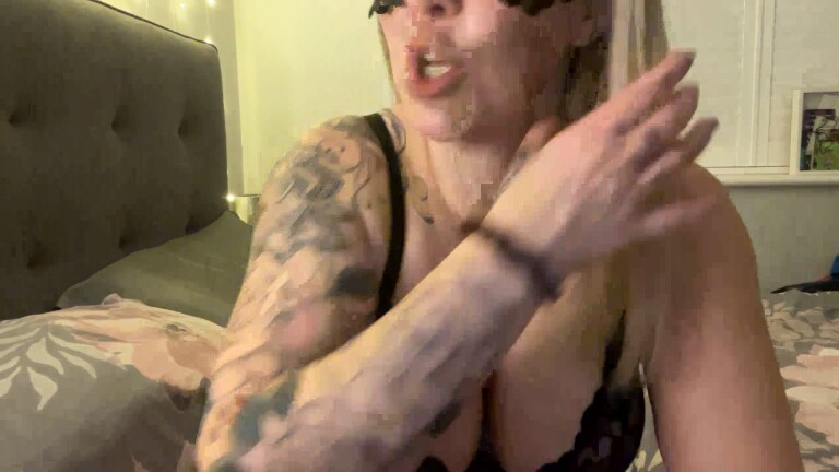 Verticalvixxen's Streamate show and profile