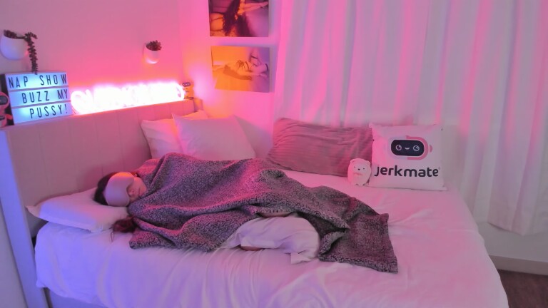 QueenChloeXO's Streamate show and profile