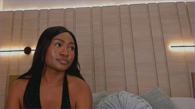 IvonneBrunettee's Streamate show and profile