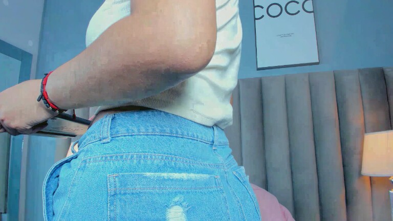 LilyyFox's Streamate show and profile