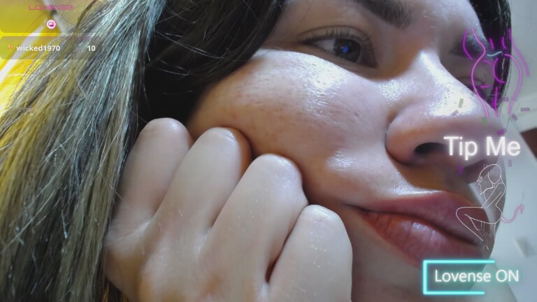 melanieparker25's Streamate show and profile