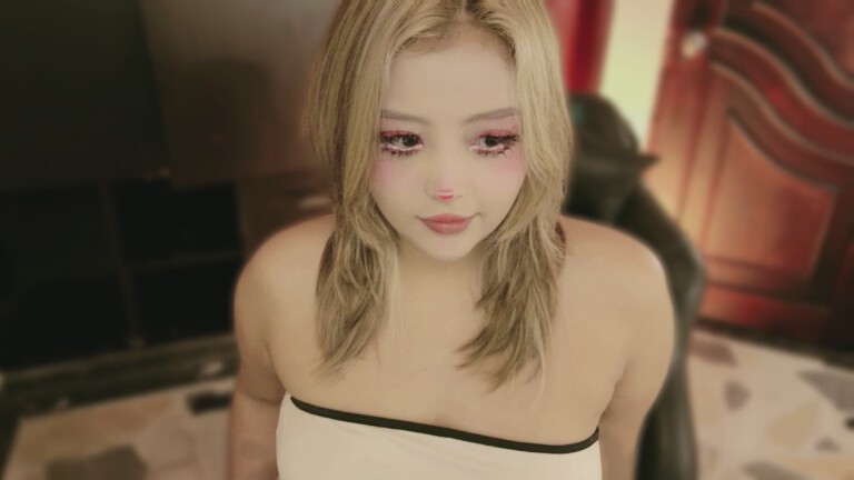 Tinie_Sofiaa's Streamate show and profile