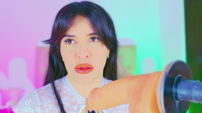 CharlootteEvans's Streamate show and profile