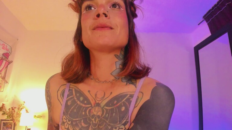 AlessaMoth's Streamate show and profile