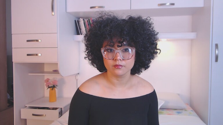 MartinaRuis's Streamate show and profile