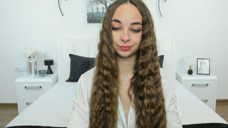 Verba's Streamate show and profile