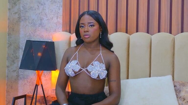 EmmyMonroe's Streamate show and profile