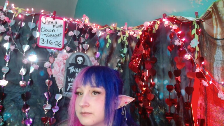 ItsMagicalMae's Streamate show and profile