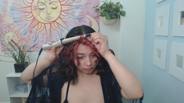 ToriPierce's Streamate show and profile