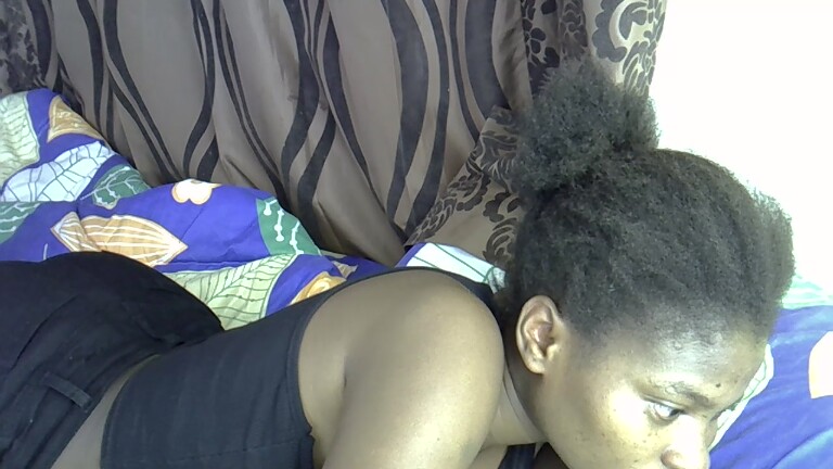 Lilly_22's Streamate show and profile