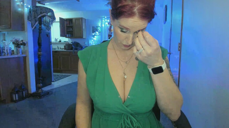 Hottyhousewife18's Streamate show and profile