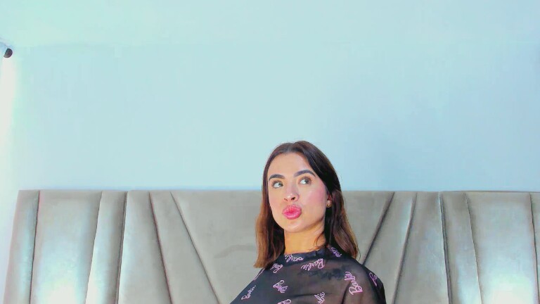 AmbarSimson's Streamate show and profile