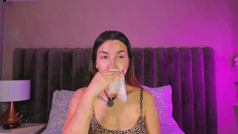 AuraRosse's Streamate show and profile