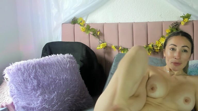 ConyAbril's Streamate show and profile