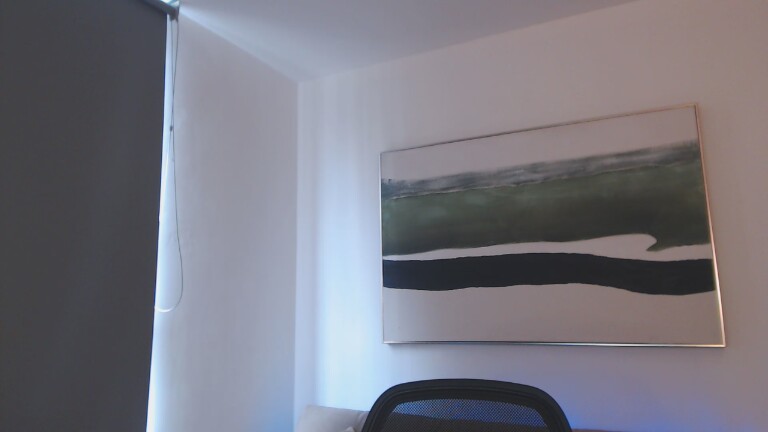 NiaMinogue's Streamate show and profile