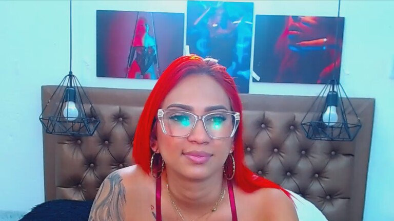 AngelicaRed021's Streamate show and profile
