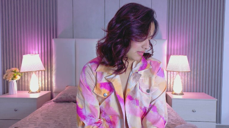 RafaellaCaruso's Streamate show and profile