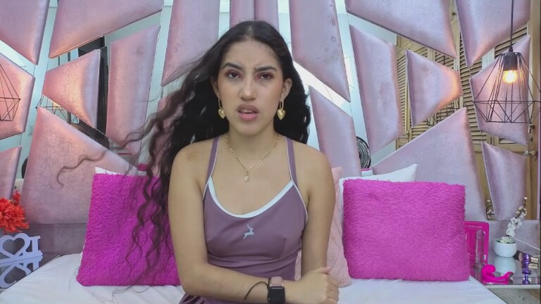 AbbyBenet's Streamate show and profile