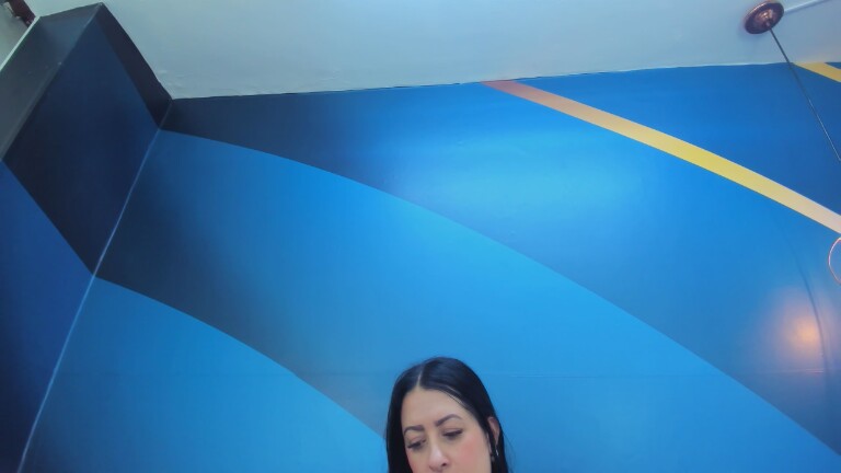 KameliaDuran's Streamate show and profile