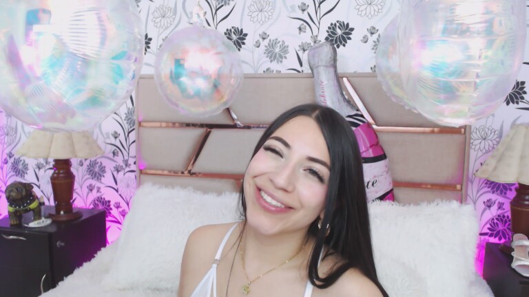 evaiin_Izaiin's Streamate show and profile