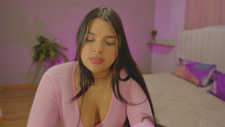 Maxinekinky's Streamate show and profile