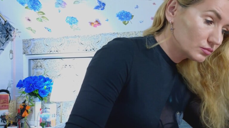 AshleySweetXxX's Streamate show and profile