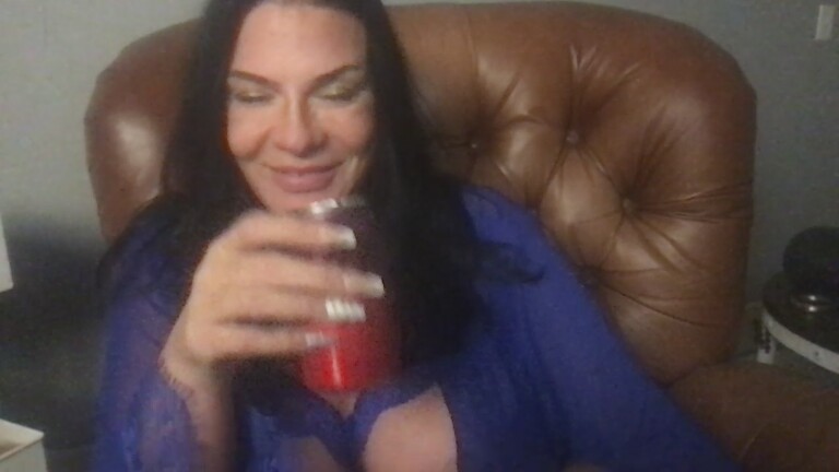 CreamyCami's Streamate show and profile