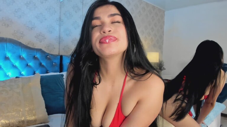MayaWiills's Streamate show and profile