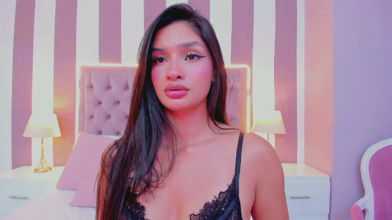 AuraClark's Streamate show and profile