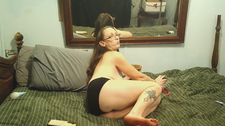 VivianLayne's Streamate show and profile