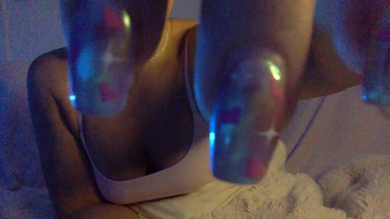 PeachyVelvetBunny's Streamate show and profile