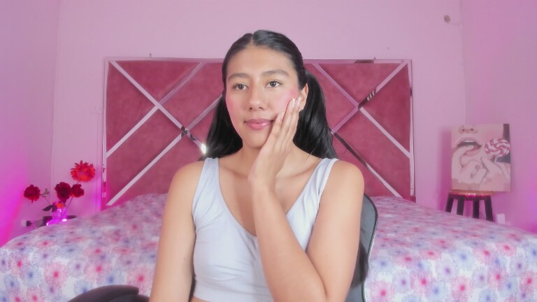 CarlyCarla's Streamate show and profile