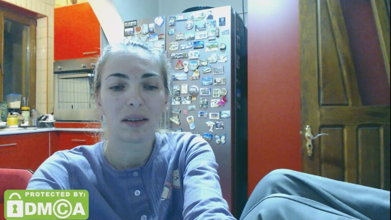 blondeangel_4u2's Streamate show and profile