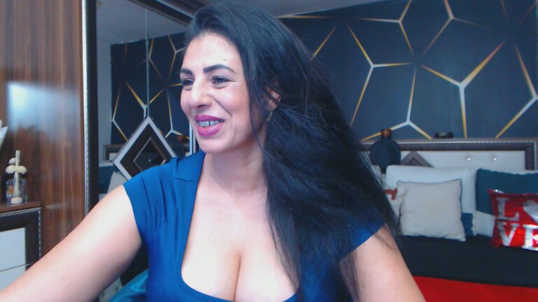 Curly_Sexy's Streamate show and profile