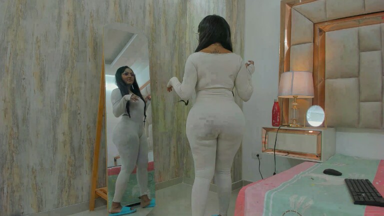 SharidCoronado's Streamate show and profile