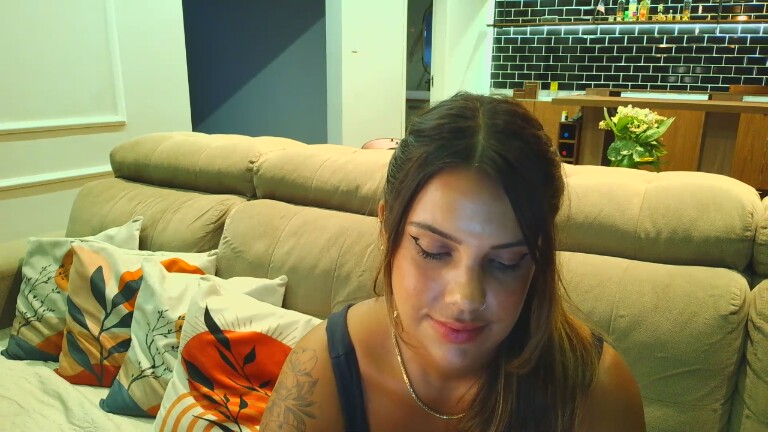 Laraizabelle's Streamate show and profile