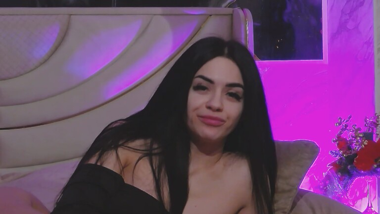 KIMBERLYI's Streamate show and profile