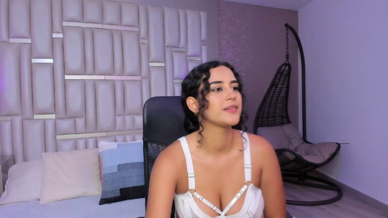 BonnieGemma's Streamate show and profile