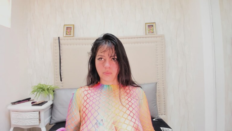 EmmaWatss's Streamate show and profile